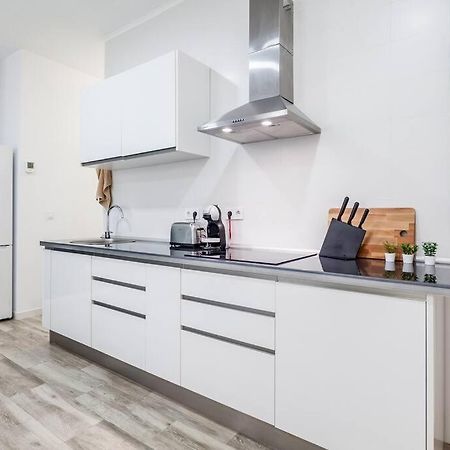 Apartamento Nuevo Cerca De La Playa Y Del Centro Валенсия Экстерьер фото