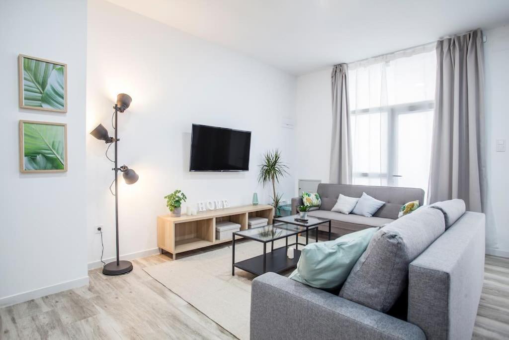 Apartamento Nuevo Cerca De La Playa Y Del Centro Валенсия Экстерьер фото